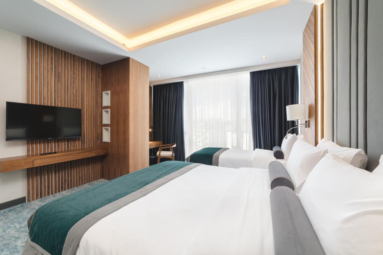 Bristol Hotel Podgorica Extérieur photo